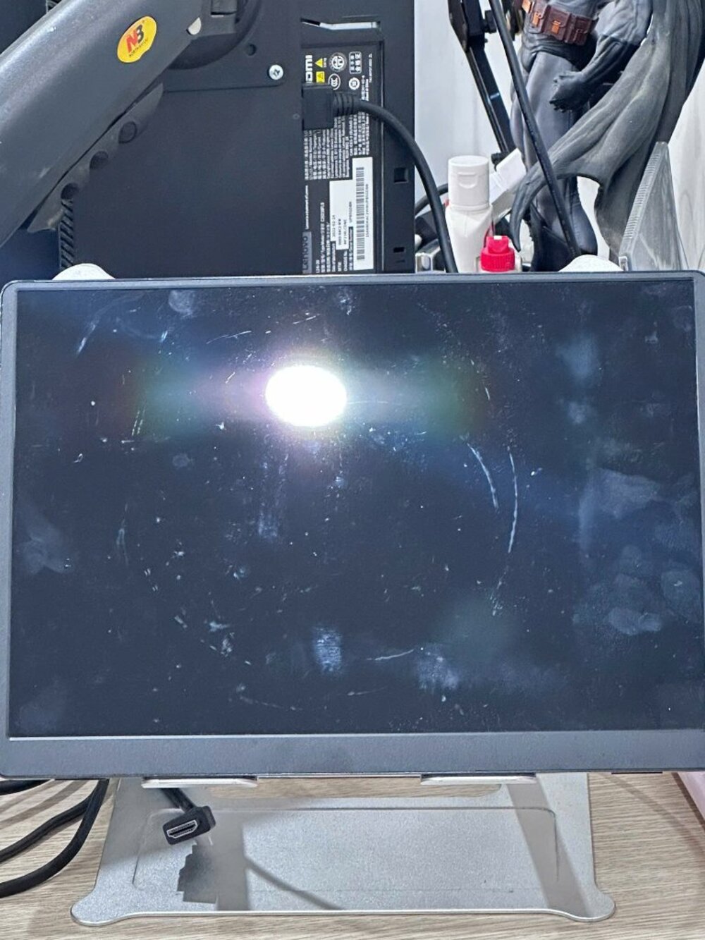 secondary screen 14 inch